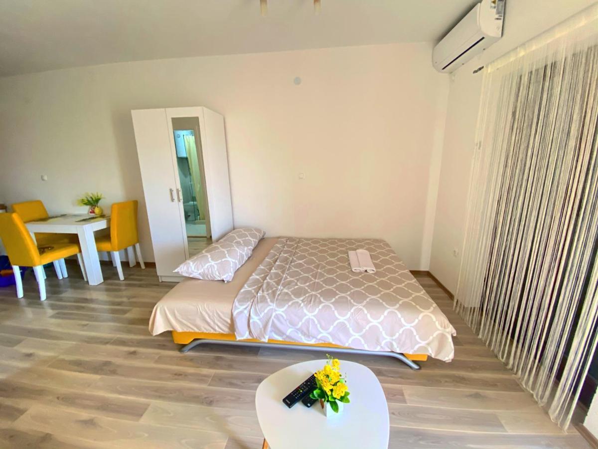 Apartmani Ivkovic+ Trebin Dış mekan fotoğraf