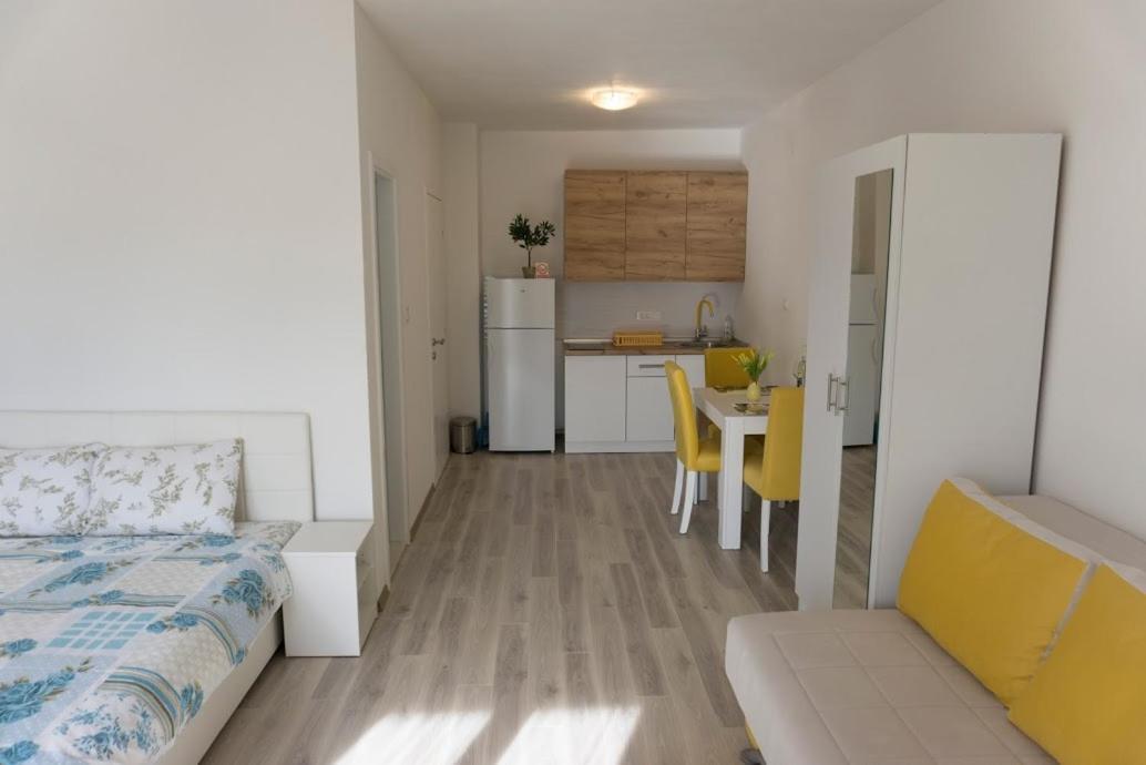 Apartmani Ivkovic+ Trebin Dış mekan fotoğraf