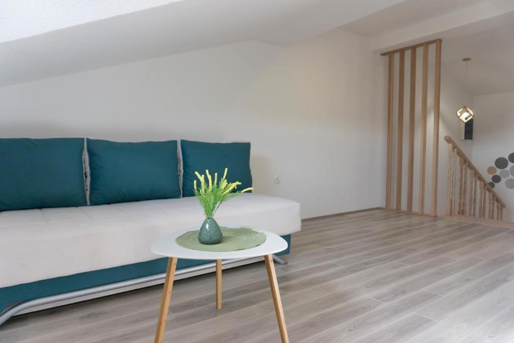 Apartmani Ivkovic+ Trebin Dış mekan fotoğraf